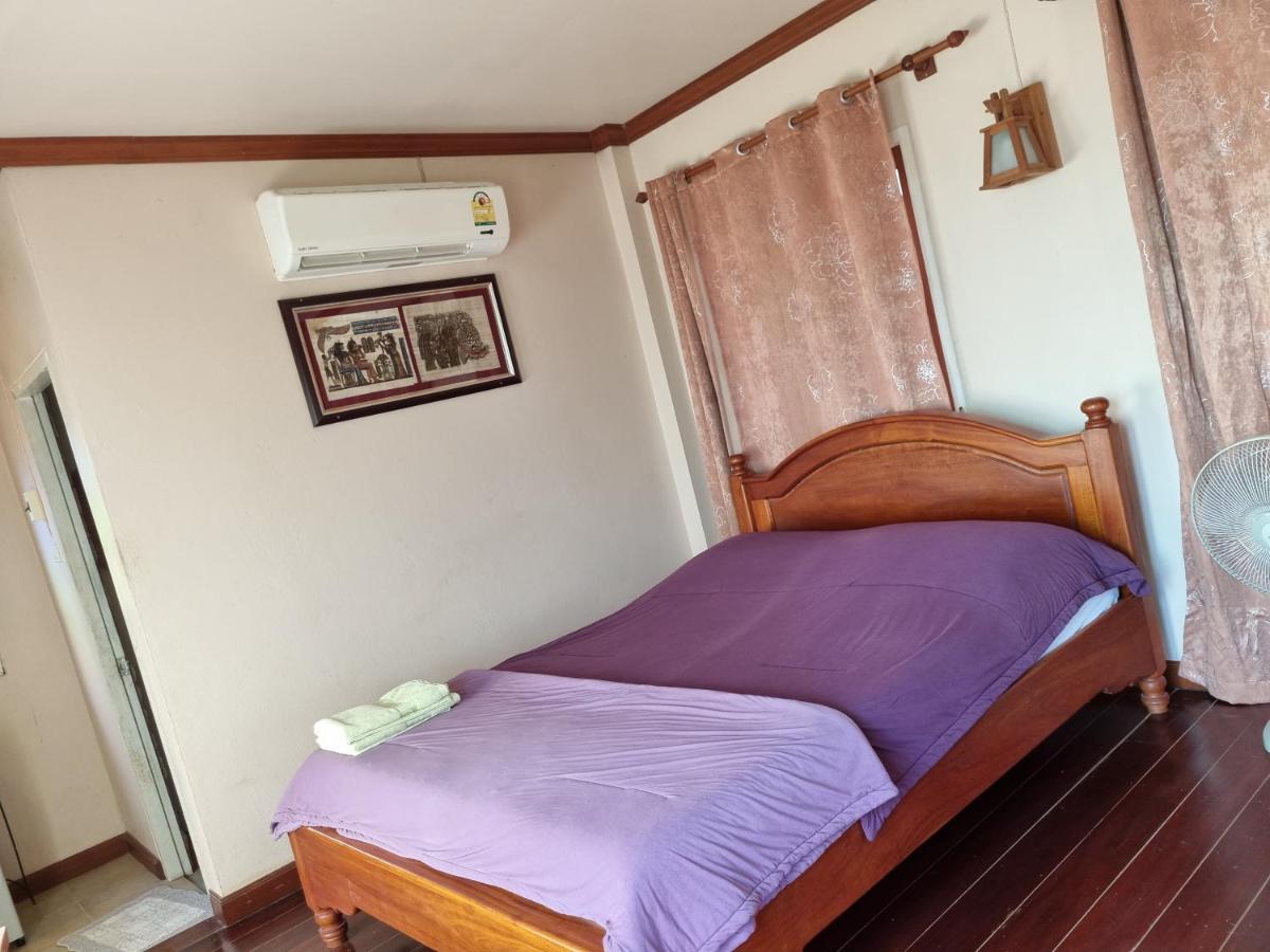 Hello Sichang Bungalow Ko Si Chang Exterior photo